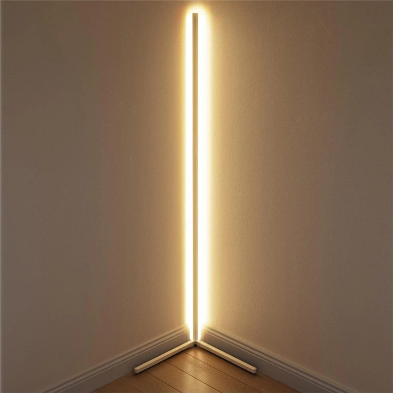 Halō Floor Lamp